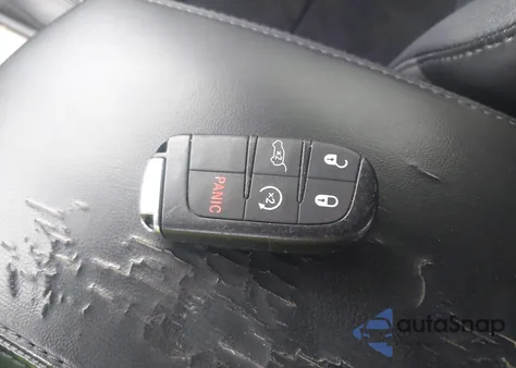 2014 Jeep Grand Cherokee Altitude from USA, damaged, VIN 1C4RJFAGXEC506184